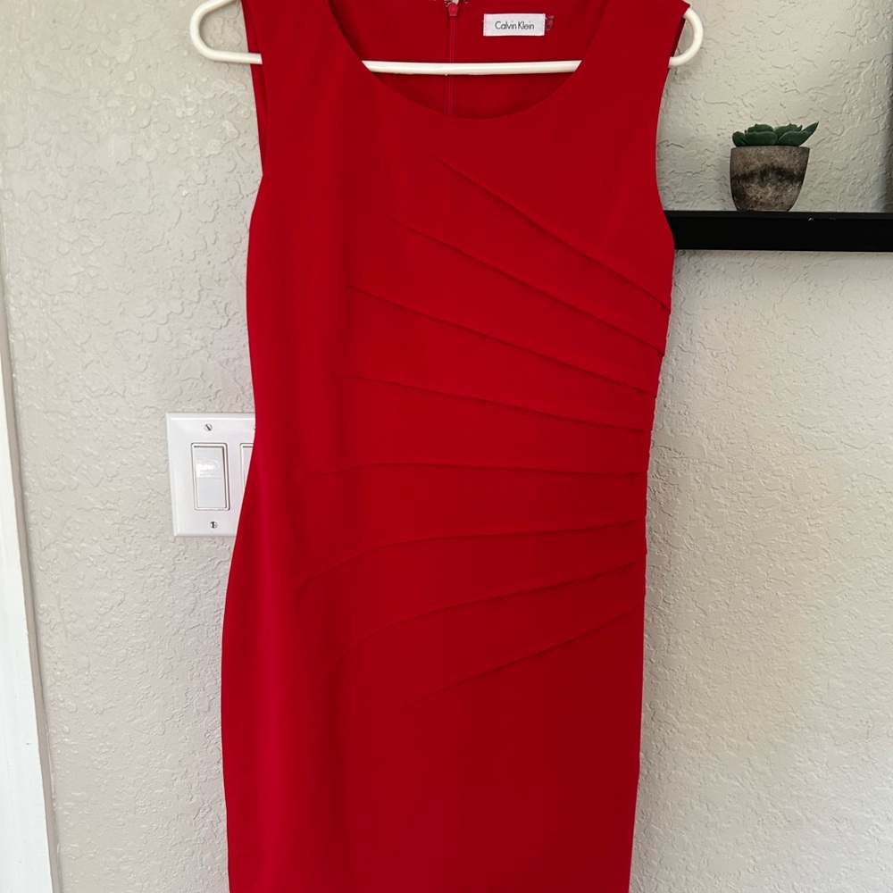 Round Neck Sleeveless Ruched Waist Dress